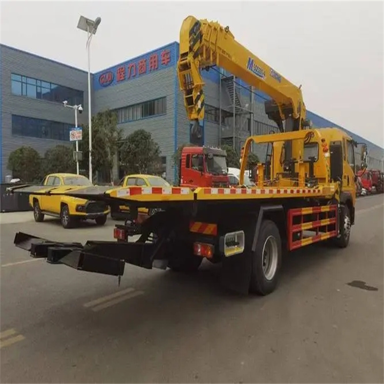 南朗镇附近小随车吊出租电话，轻松解决搬运烦恼