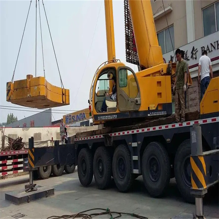 南朗镇当地吊车出租|机器吊装|75吨|工厂搬迁服务